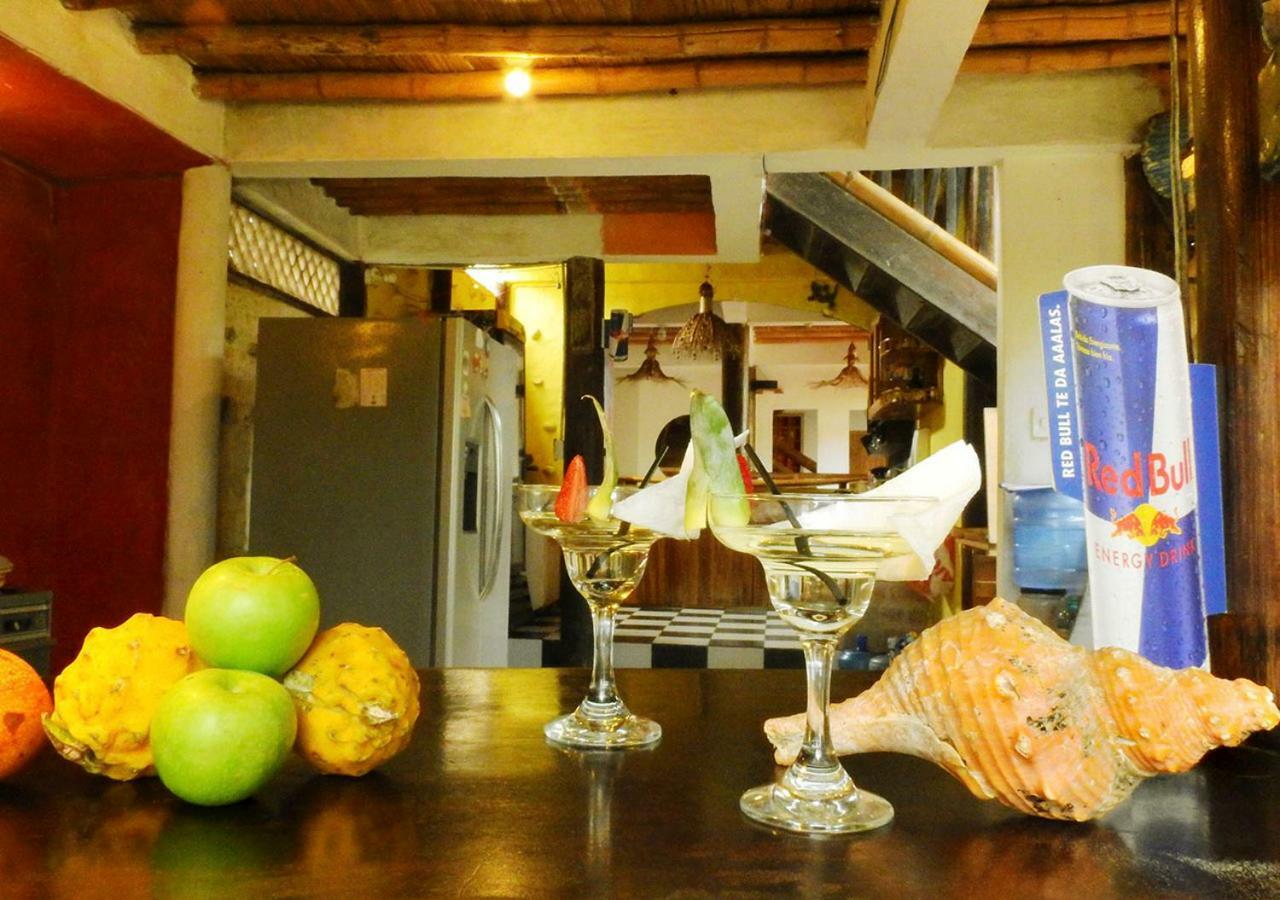 La Facha Hostal Restaurant Surf Mompiche Dış mekan fotoğraf